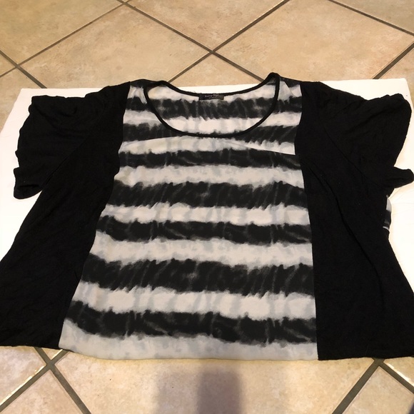 Plus Size Tiedyed Women’s Blouse - Picture 2 of 8